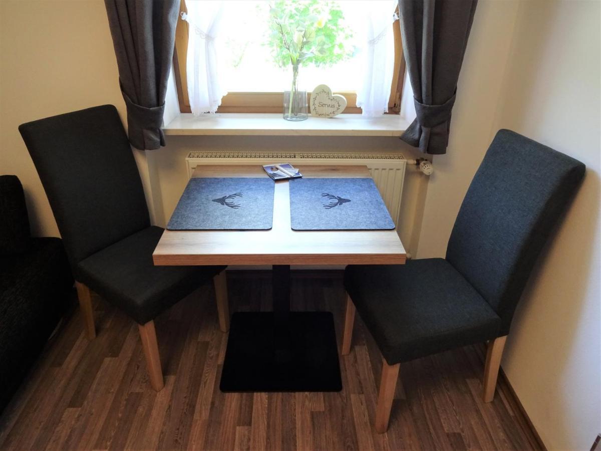 Grüsser In Apartment *